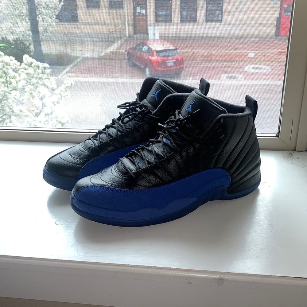 Jordan Retro 12 Blue Game